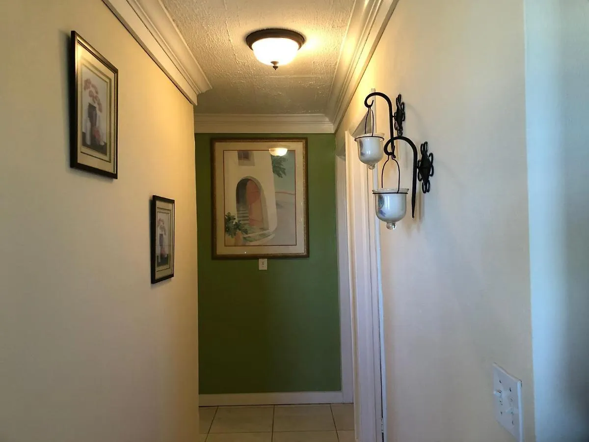 Treasures Of Andros Apartment Love Hill 0*,
